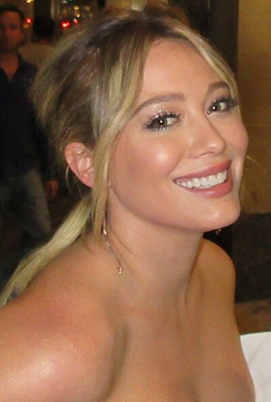 How would you describe Hilary Duff's voice type?