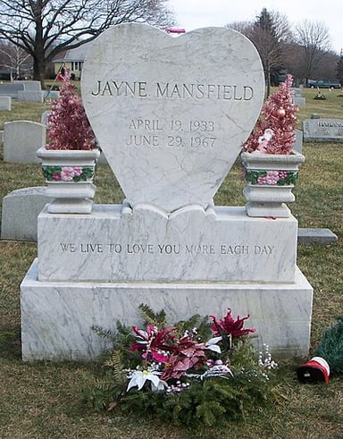 When was Jayne Mansfield born?