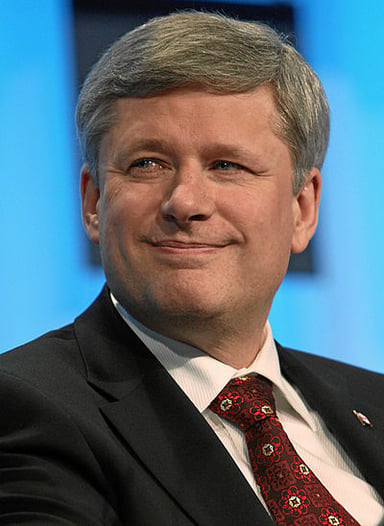What is Stephen Harper's height?