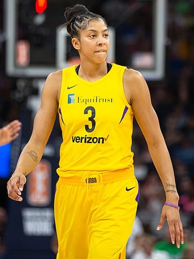 When was the first time Candace dunked in a WNBA game?