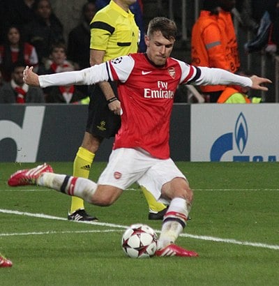In which year did Aaron Ramsey suffer a broken leg?