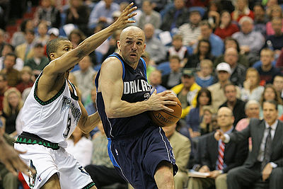 In which year were the Dallas Mavericks founded?