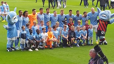 In what sport is Manchester City F.C. team renowned?