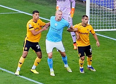 Which number did [url class="tippy_vc" href="#86904018"]Erling Haaland[/url] have while playing for Manchester City F.C.?