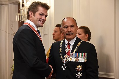 In which year did Richie McCaw make his debut for the All Blacks?