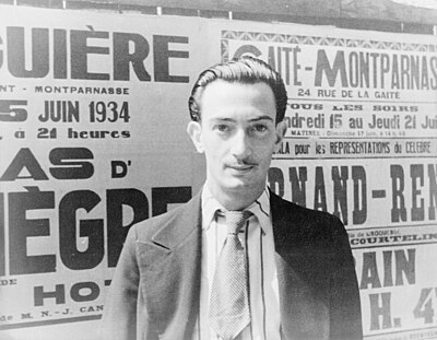 Which of the following is married or has been married to Salvador Dalí?