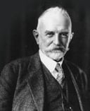 Discovering the Remarkable Mind of George Herbert Mead: A Journey into American Philosophy and Sociology