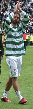 How many seasons did Samaras spend with Celtic?