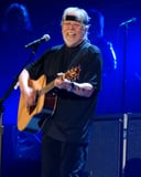 Rocking with Bob Seger: Test Your Knowledge of the Legendary Singer-Songwriter!