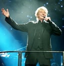 Manilow Magic: A Quiz on the Legendary Barry Manilow!
