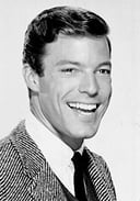 The Enigmatic Journey of Richard Chamberlain: An English Quiz on the Illustrious American Actor
