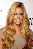 The Dazzling Denise Richards Quiz: Unveiling the Life and Career of an Iconic Actress and Model!