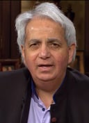 The Benny Hinn Trivia Challenge: Test Your Knowledge on this Renowned Evangelist!
