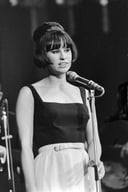 Grooving with Astrud Gilberto: The Ultimate Quiz for Fans of the Brazilian Siren