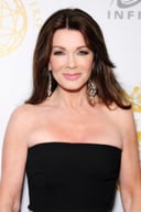 Discover the Glamour: The Ultimate Lisa Vanderpump Quiz Challenge!