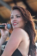 The Ultimate Jessica Sutta Fan Quiz: Testing Your Knowledge of the Talented American Singer and Songwriter!