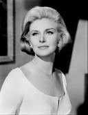 The Joanne Woodward Quick Fact Challenge: Test Your Knowledge on the Iconic American Actress!