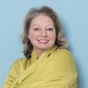 The Remarkable Journey of Hilary Mantel: A Quiz Celebrating the Legacy of an Iconic British Writer
