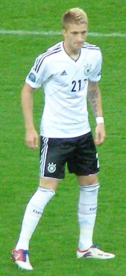 Into which national football team has Reus been capped?