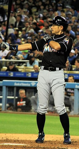 How many hitting streaks of 20 or more games did Ichiro Suzuki have in the American League?