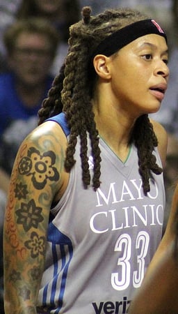 How tall is Seimone Augustus?