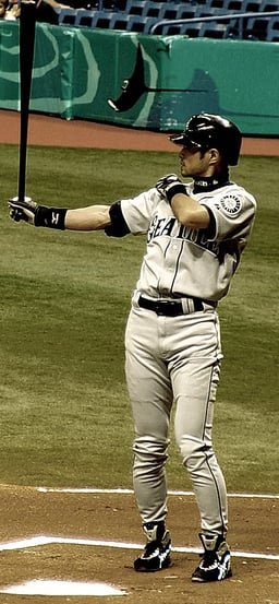 Which MLB team did Ichiro Suzuki play for after the Seattle Mariners?