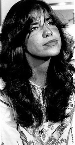 Which of Carly Simon's albums sat at No. 1 on the Billboard 200 for five weeks?