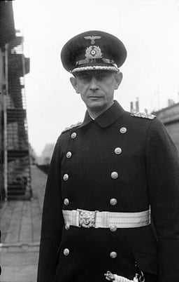 What rank was Ernst Lindemann during his service on the Bismarck?