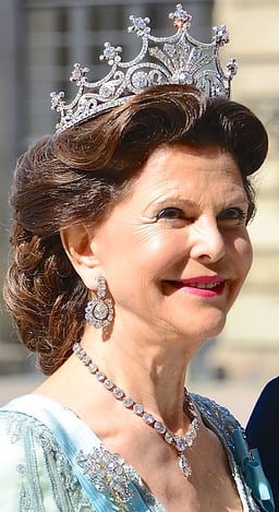Is Queen Silvia the first Swedish Queen to have had a professional career before becoming queen?