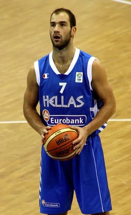 What historic feat did Spanoulis achieve with Toni Kukoč?