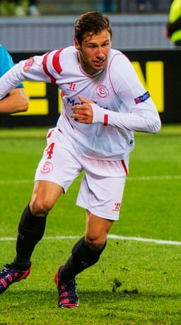 Which professional league was Krychowiak a part of before joining the Saudi Professional League?