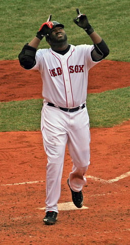 How many seasons did Ortiz post with at least 30 home runs and 100 RBIs?
