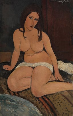 Which was not a feature of Modigliani's sculptures?