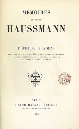 What is the architectural style of Haussmann's renovation?
