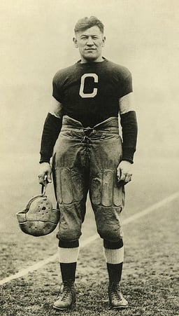 Until what age did Jim Thorpe play professional sports?