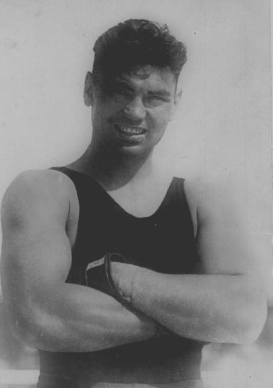 Did any of Jack Dempsey's fights set attendance records?