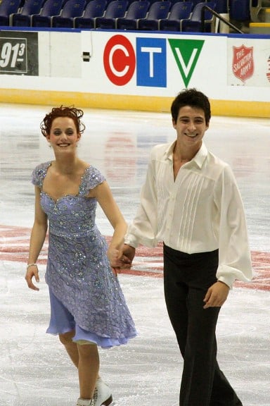 Tessa and Scott's chemistry is known to fascinate which type of audience?