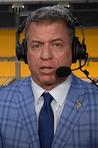 What number jersey did Aikman wear with the Cowboys?