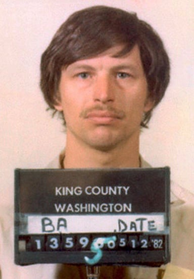 Why couldn't the police link Ridgway to the murders in 1982?