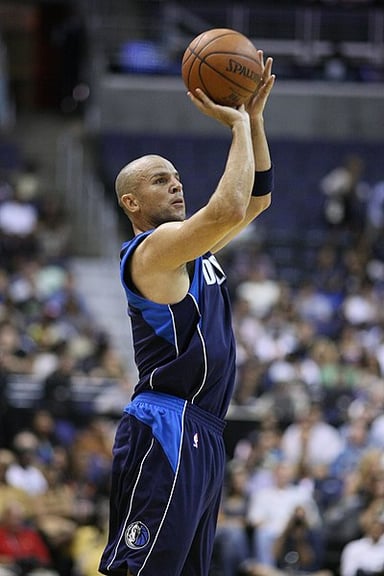 In Kidd's first season back with the Mavericks, they reached what playoff round?