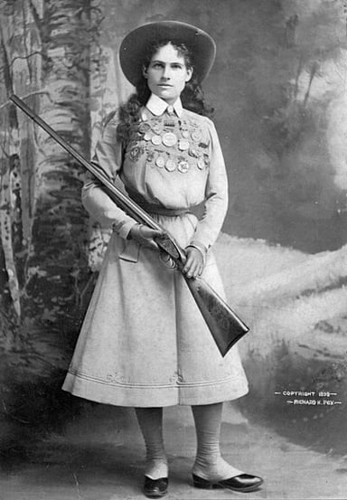 When did Annie Oakley retire from performing?
