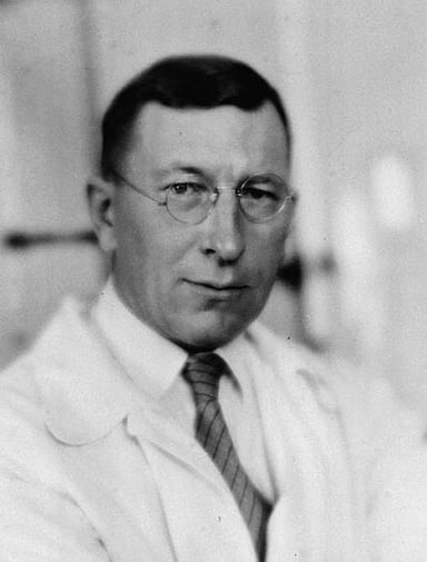 How old was Banting when he received the Nobel Prize?