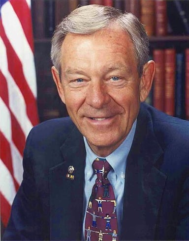 Which title did George Voinovich hold in the National Governors Association?