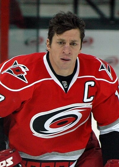 Can you tell me the country which Carolina Hurricanes plays sport in?