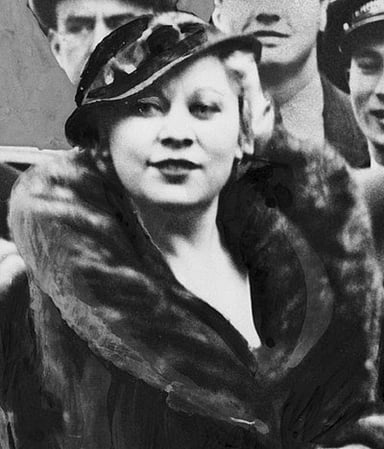 On what date did Mae West pass away?