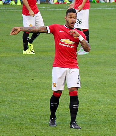 Which award did Memphis Depay win in 2015?