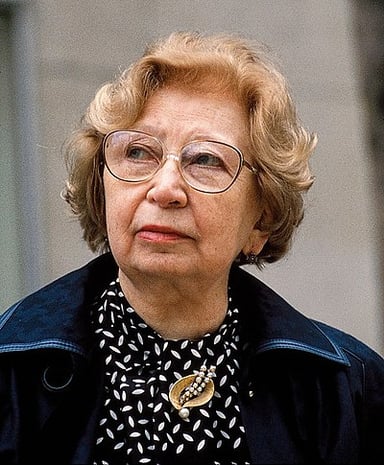 How many people in total did Miep Gies hide during World War II?