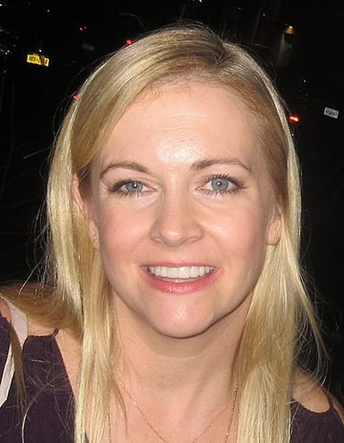 Which nation is Melissa Joan Hart a citizen of?