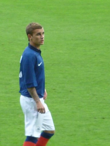 What position does Antoine Griezmann primarily play?