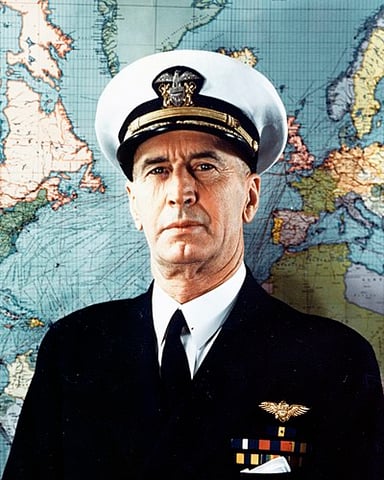 Who did King succeeded as Chief of Naval Operations in March 1942?